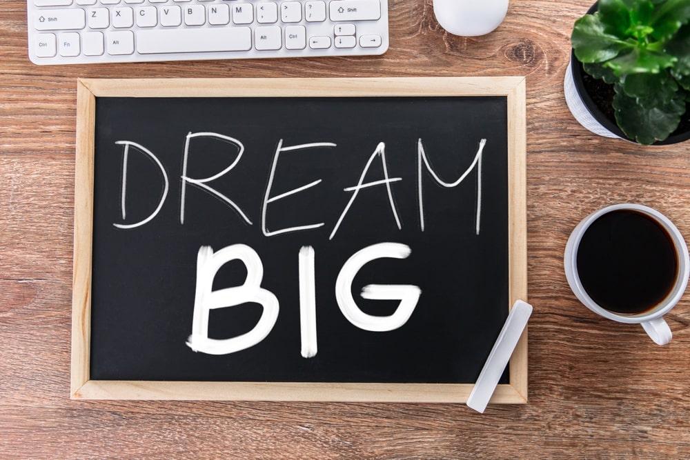 Wanting to move forward and make a change … Hypnotherapy may help. Part 1 – Moving forward